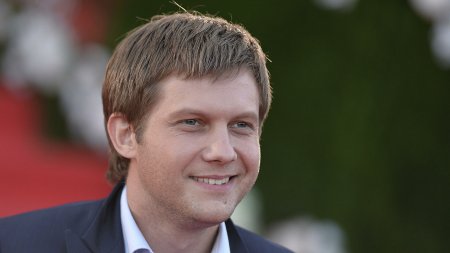 Борис Корчевников показал фото с новорожденной девочкой - «Новости»