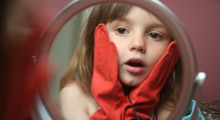 Ребенок зациклен на своей внешности - « Как воспитывать ребенка»