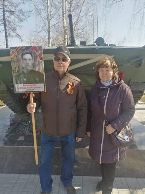 Семейная память страны: кто сохраняет традиции и передаёт их детям - «Мой папа знает»