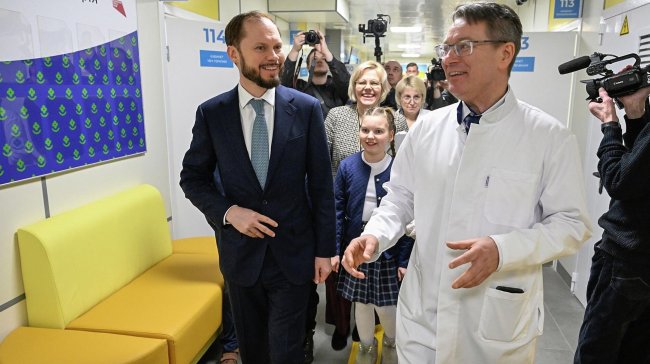 Виталий Королев открыл новую детскую поликлинику в Торжке - «Семья»