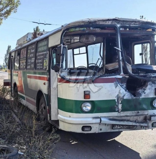 Число пострадавших при атаке дрона ВСУ на автобус в Горловке увеличилось до 12 - «Мой папа знает»