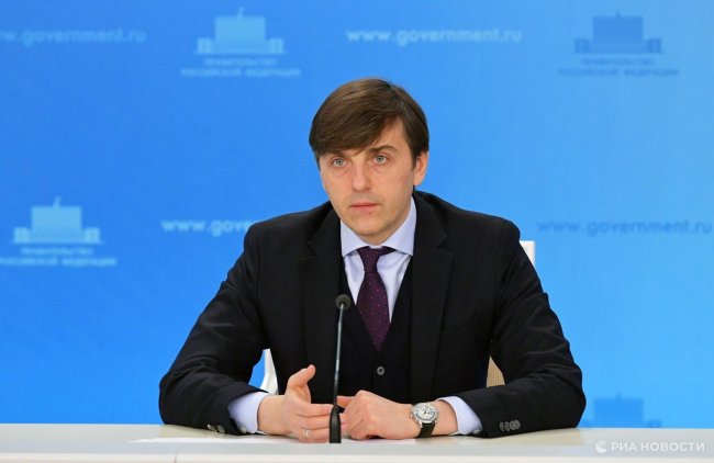 Кравцов: в Ярославской области намерены наращивать темпы по строительству школ - «Мой папа знает»